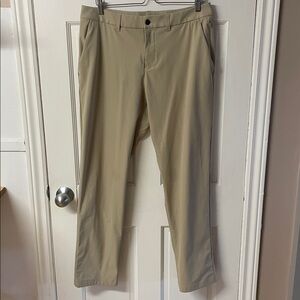 Lululemon Commission Classic Warpstreme Tofino Sand dress pants men’s size 34X30